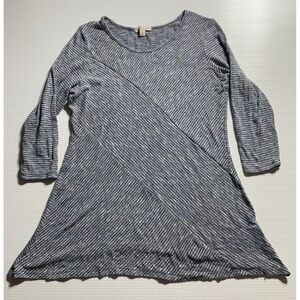Dress barn Striped Diagonal Pattern 3/4 Sleeve Casual Tunic‎ Top Gray & White L